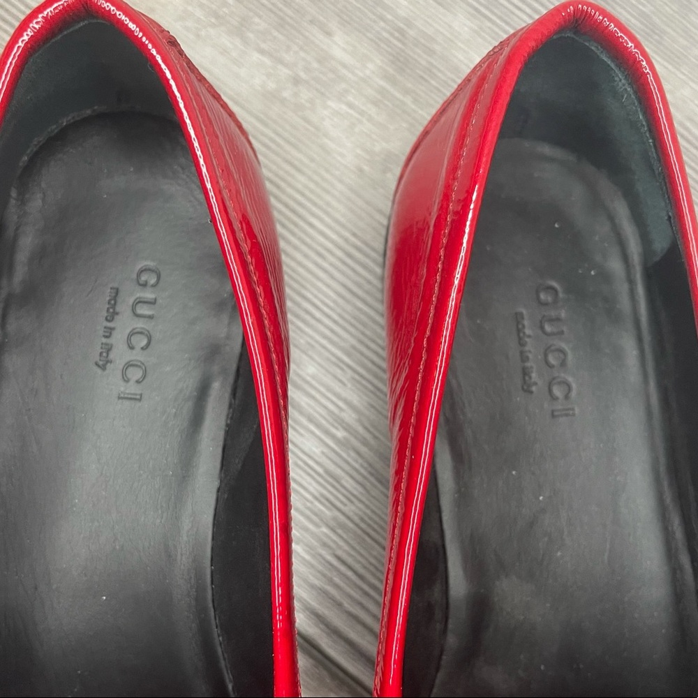 Gucci Red Patent Leather Horsebit Loafers for Women - Picture 4 of 12